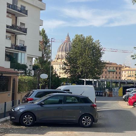 Locanda San Pietro Intero Appartamento In Centro A Roma Luaran gambar