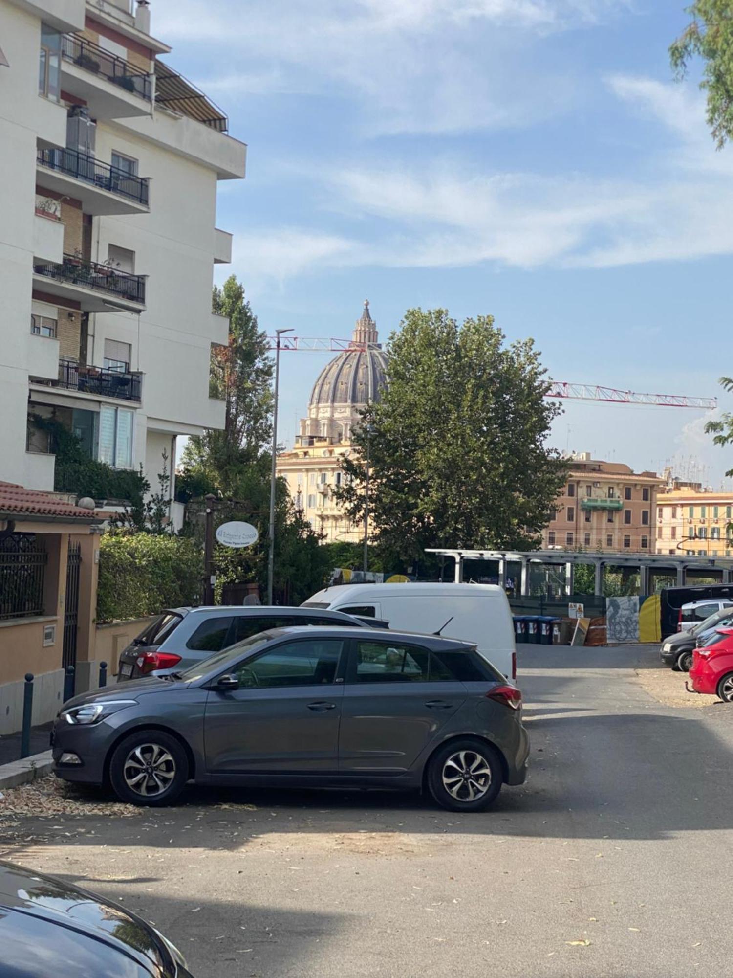 Locanda San Pietro Intero Appartamento In Centro A Roma Luaran gambar