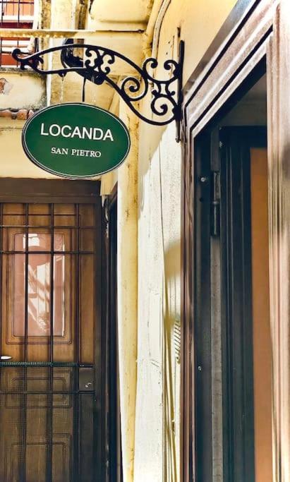 Locanda San Pietro Intero Appartamento In Centro A Roma Luaran gambar